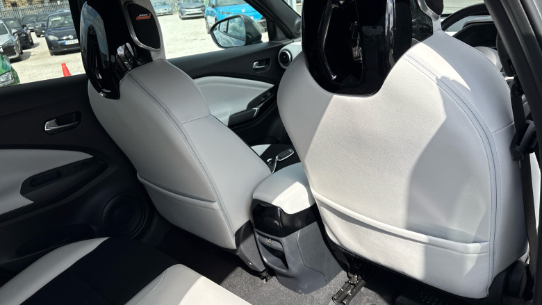 Nissan Juke 1.0 DiG-T 114 Tekna+ 5dr Petrol Hatchback